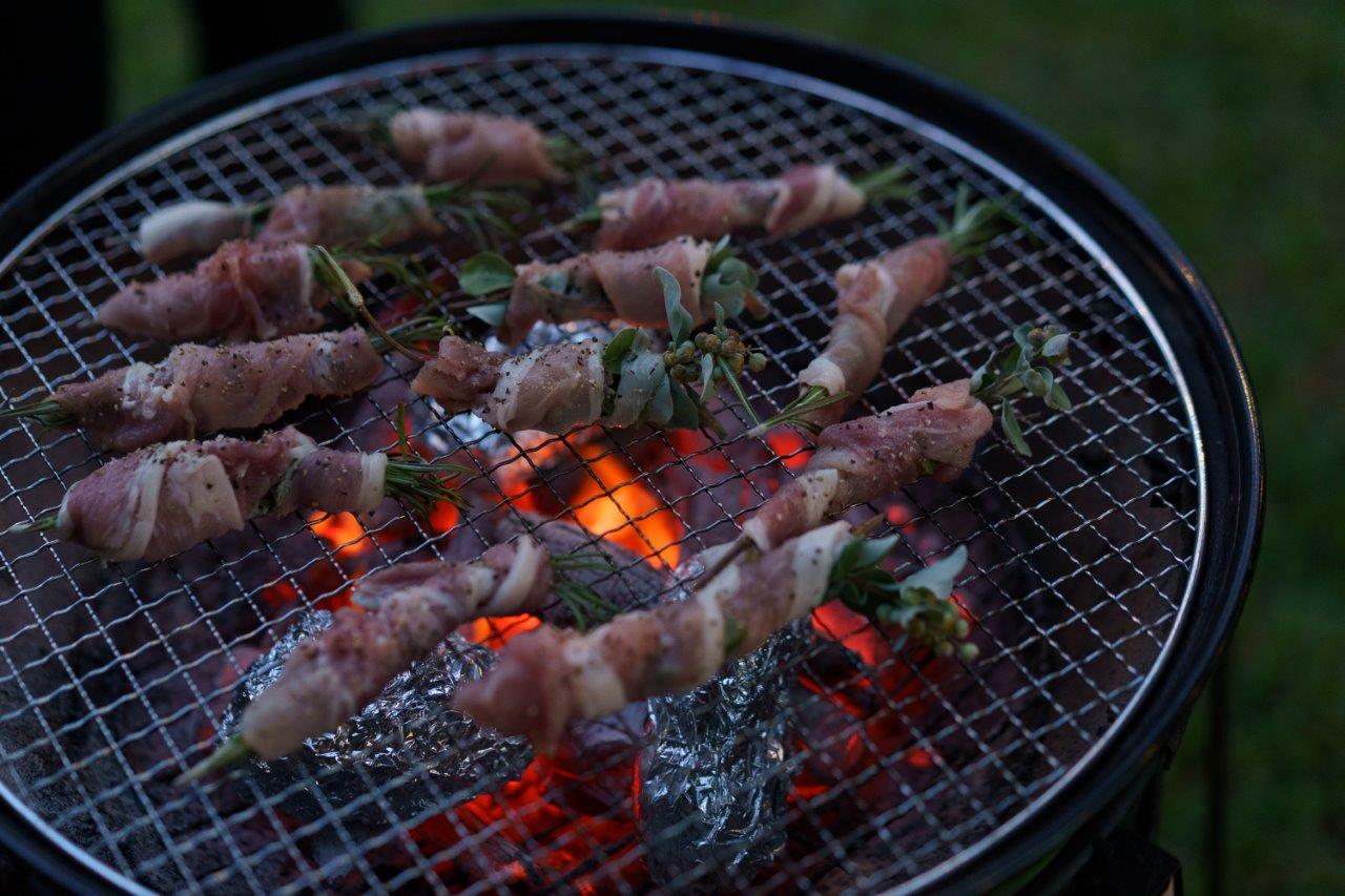 アグー豚を焼いている様子